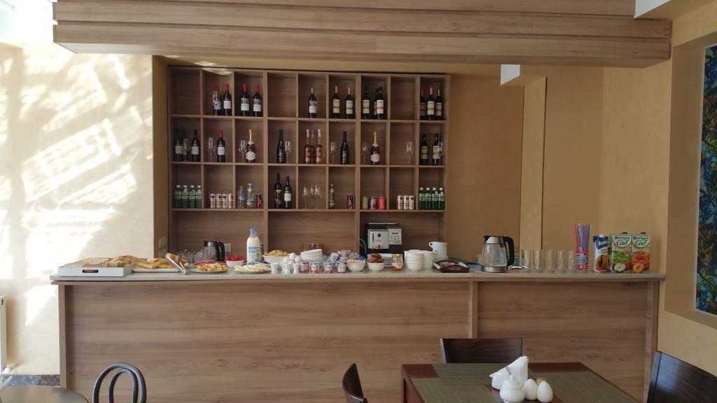טביליסי Hotel Feri מראה חיצוני תמונה