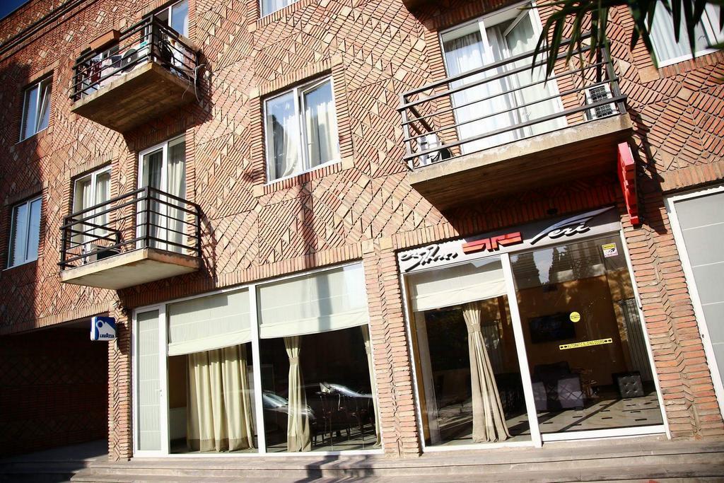 טביליסי Hotel Feri מראה חיצוני תמונה